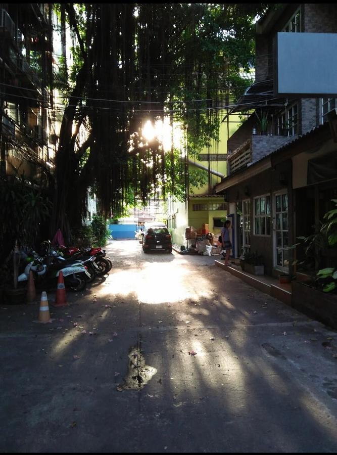 Swan Inn 2 Nana Bangkok Bagian luar foto